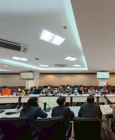การประชุมร่วมโครงการจัดซ่อมผิวจราจรและทางเท้าถนนอโศกมนตรี...